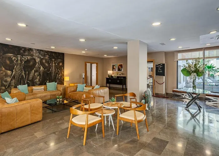 Mainare Playa 푸엔히롤라