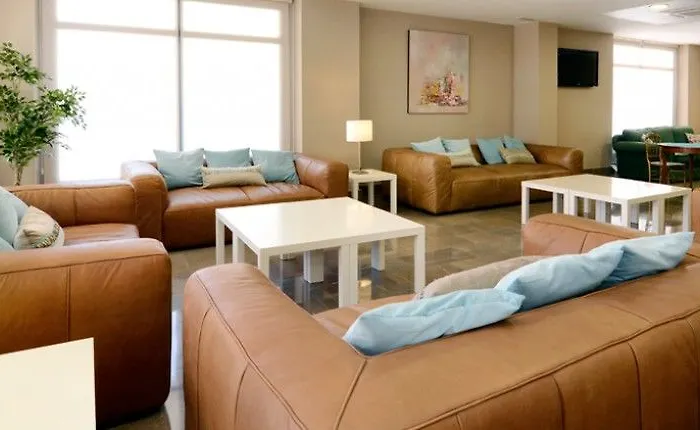 Mainare Playa 4* 푸엔히롤라